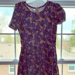 2/$30 Lg Lularoe Amelia